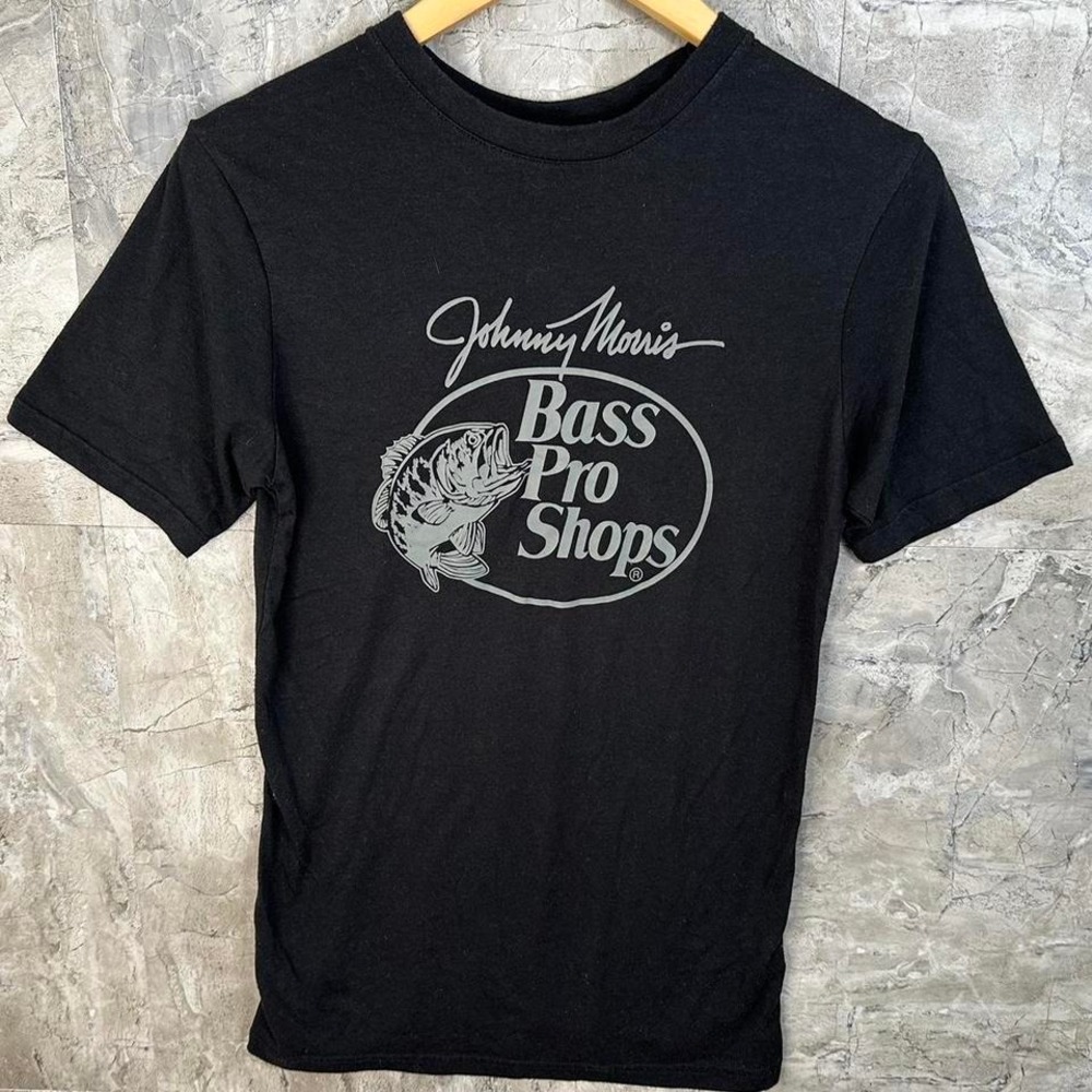 Johnny Morris Bass Pro Shops‎ black cotton t-shirt  Men's Size Small #fishing